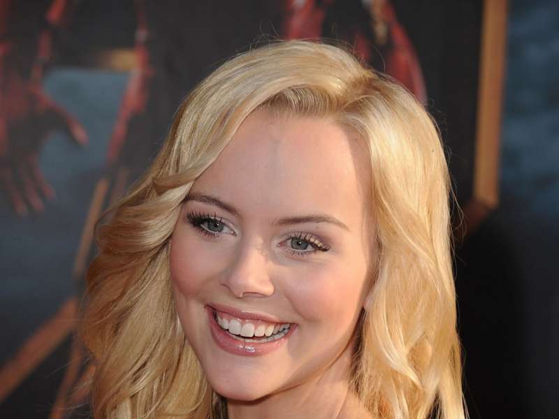 Actress Helena Mattsson Wallpaper