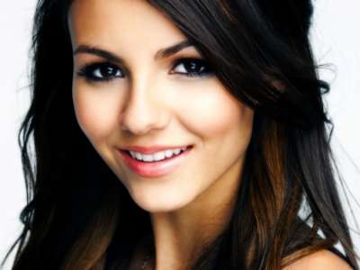 2 Victoria Justice